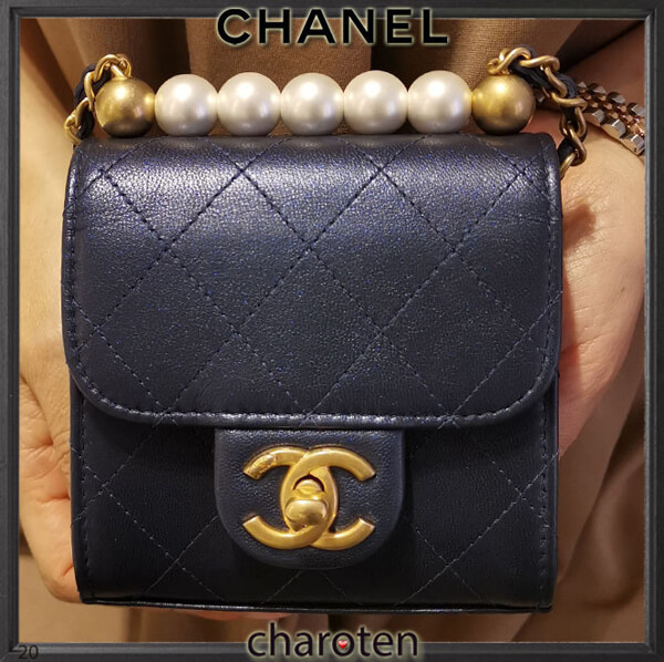 シャネルコピー パールが超エレ女最新作チェーンクラッチ